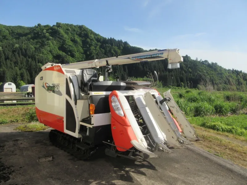 コンバイン4条刈