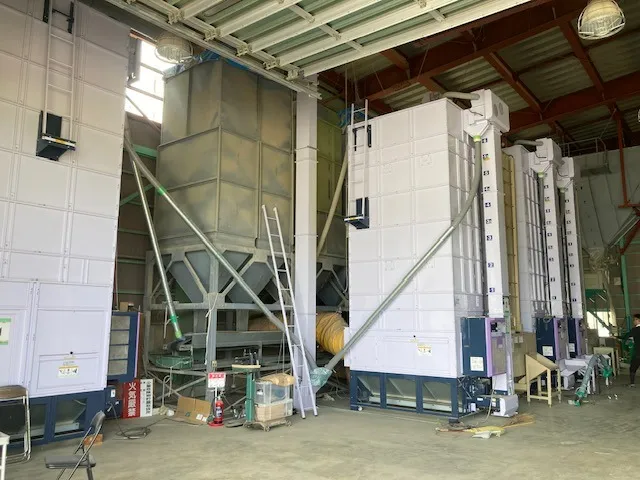 農家様と農機メーカー様の協力体制